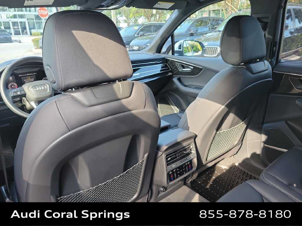 Certified 2025 Audi Q7 3.0T Premium Plus w/ Premium Plus Package AWD/4WD image 20