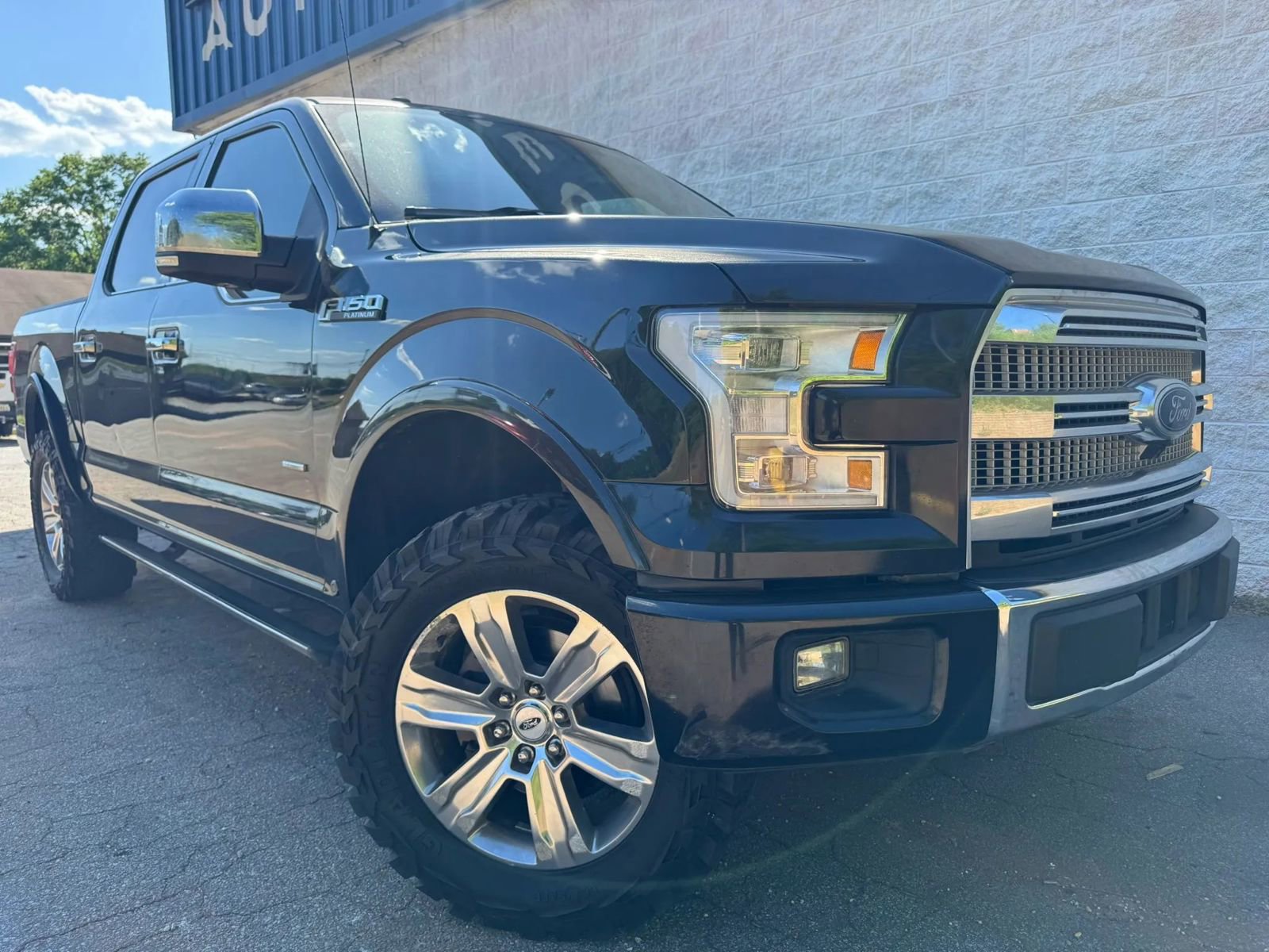 Used 2015 Ford F150 Platinum w/ Equipment Group 701A Luxury