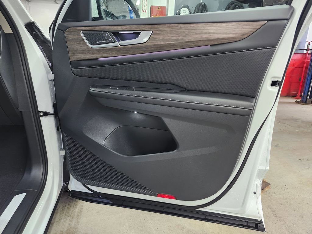 New 2026 Volkswagen Atlas SEL Premium R-Line image 14