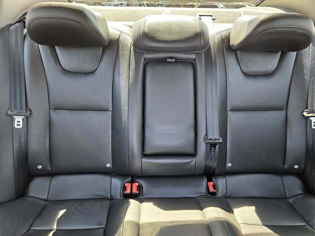 Used 2016 Volvo S60 T5 Premier image 18