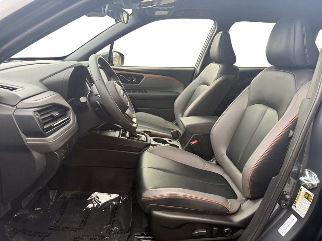 Used 2025 Subaru Forester Sport image 11