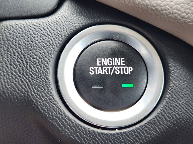 Used 2021 Chevrolet Equinox LS w/ LS Convenience Package FWD image 22