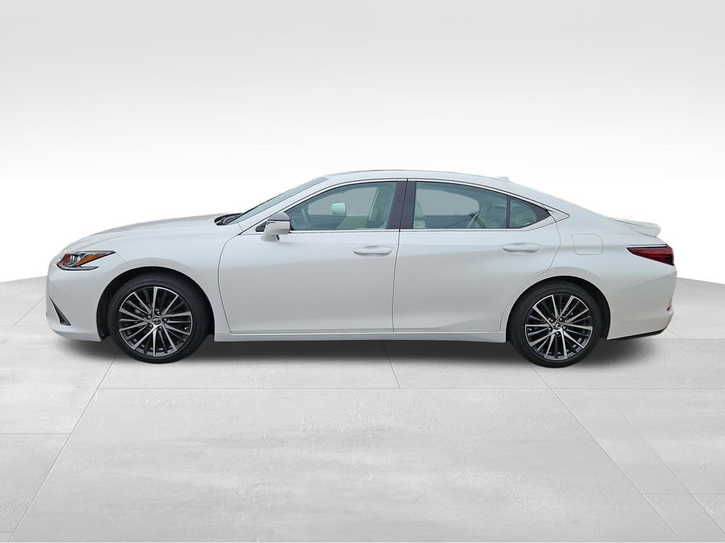 Used 2023 Lexus ES 350 w/ Premium Package FWD image 4