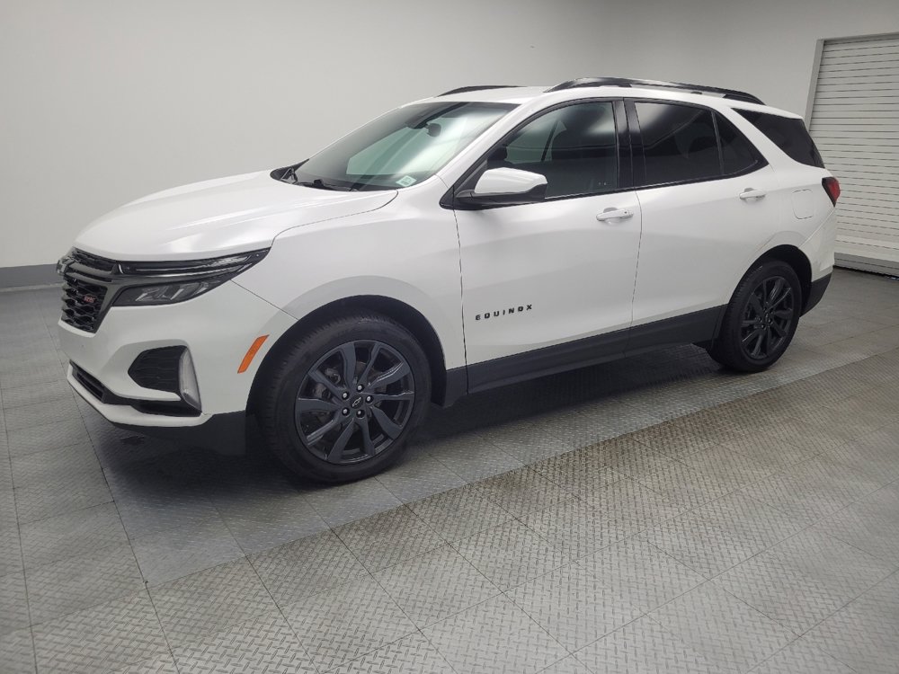 Used 2023 Chevrolet Equinox RS image 2