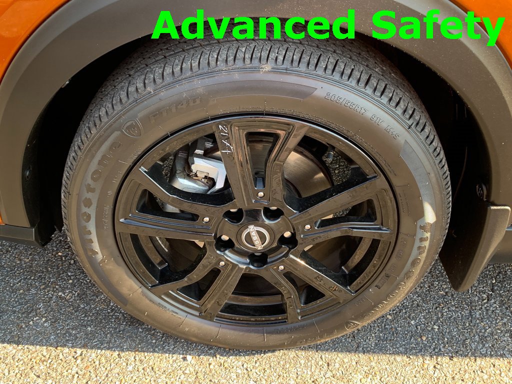 Used 2023 Nissan Kicks SR w/ SR Premium Package image 8