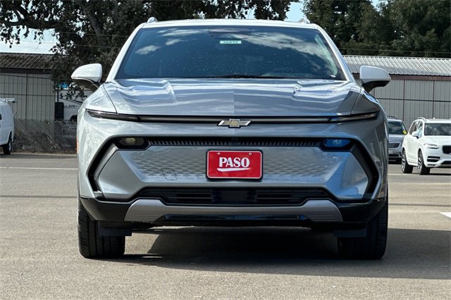 New 2026 Chevrolet Equinox EV LT image 12