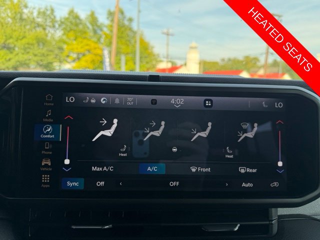 Used 2024 Jeep Wrangler Unlimited w/ Convenience Group AWD/4WD image 40