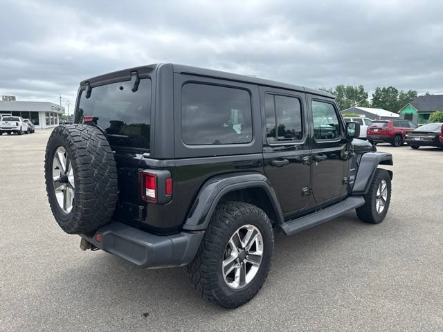 Used 2018 Jeep Wrangler Unlimited Sahara AWD/4WD image 7