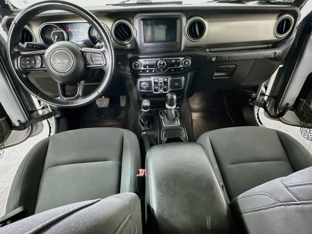 Used 2018 Jeep Wrangler Unlimited Sport S AWD/4WD image 16