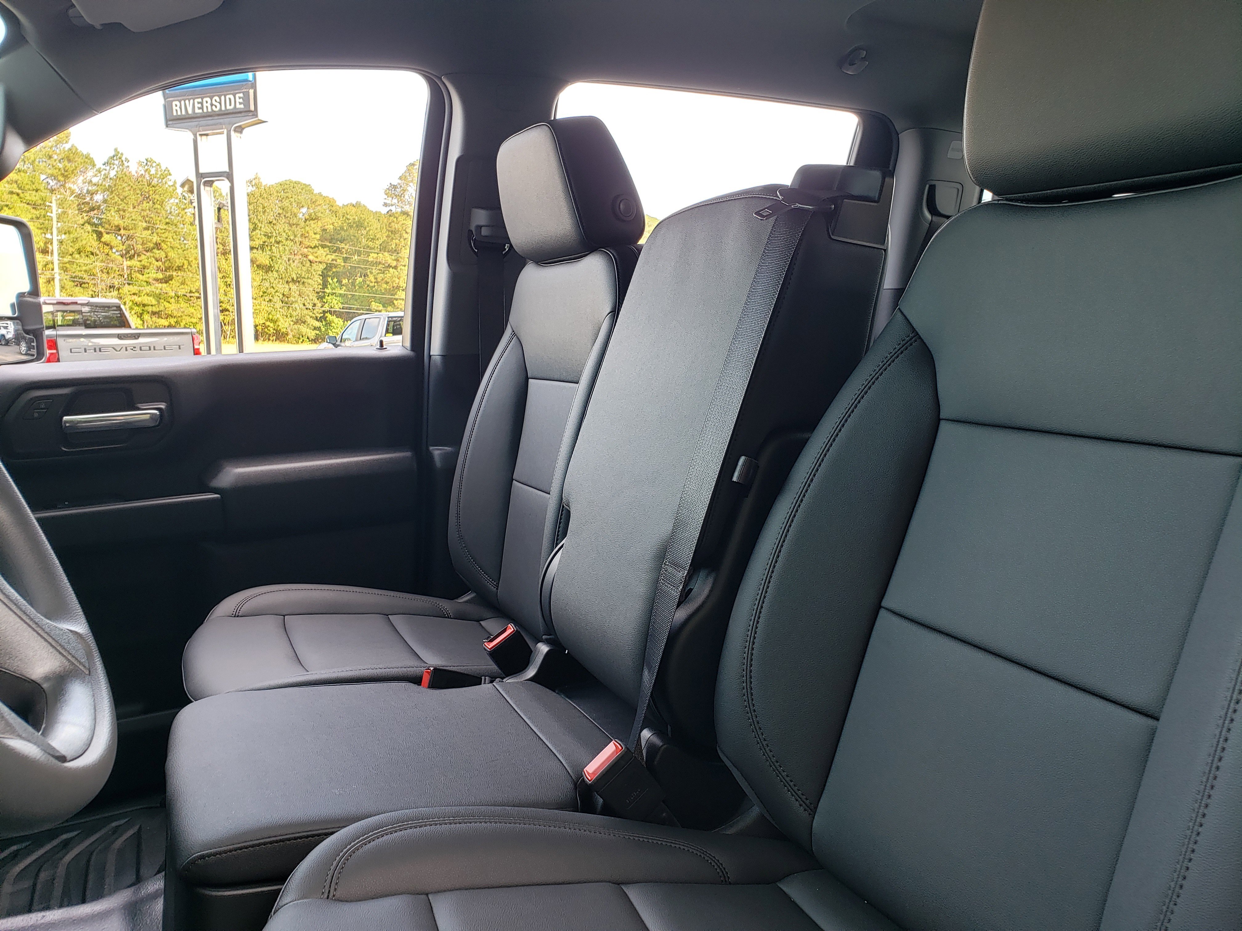 New 2026 Chevrolet Silverado 2500 W/T w/ WT Convenience Package image 32