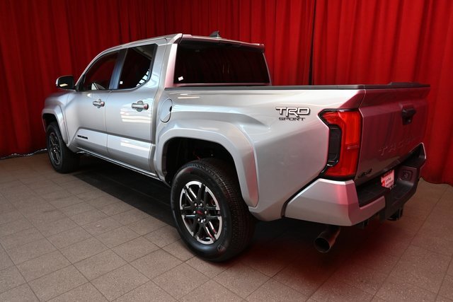 Certified 2025 Toyota Tacoma TRD Sport image 5
