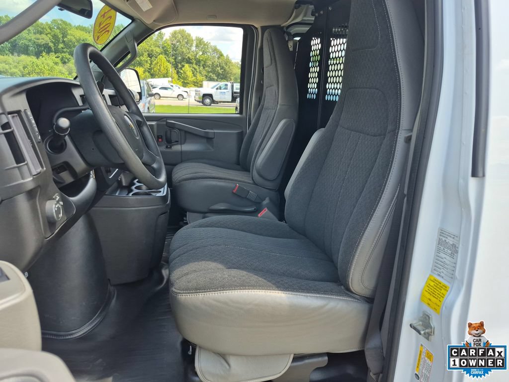 Certified 2024 Chevrolet Express 2500 w/ Driver Convenience Package RWD image 9