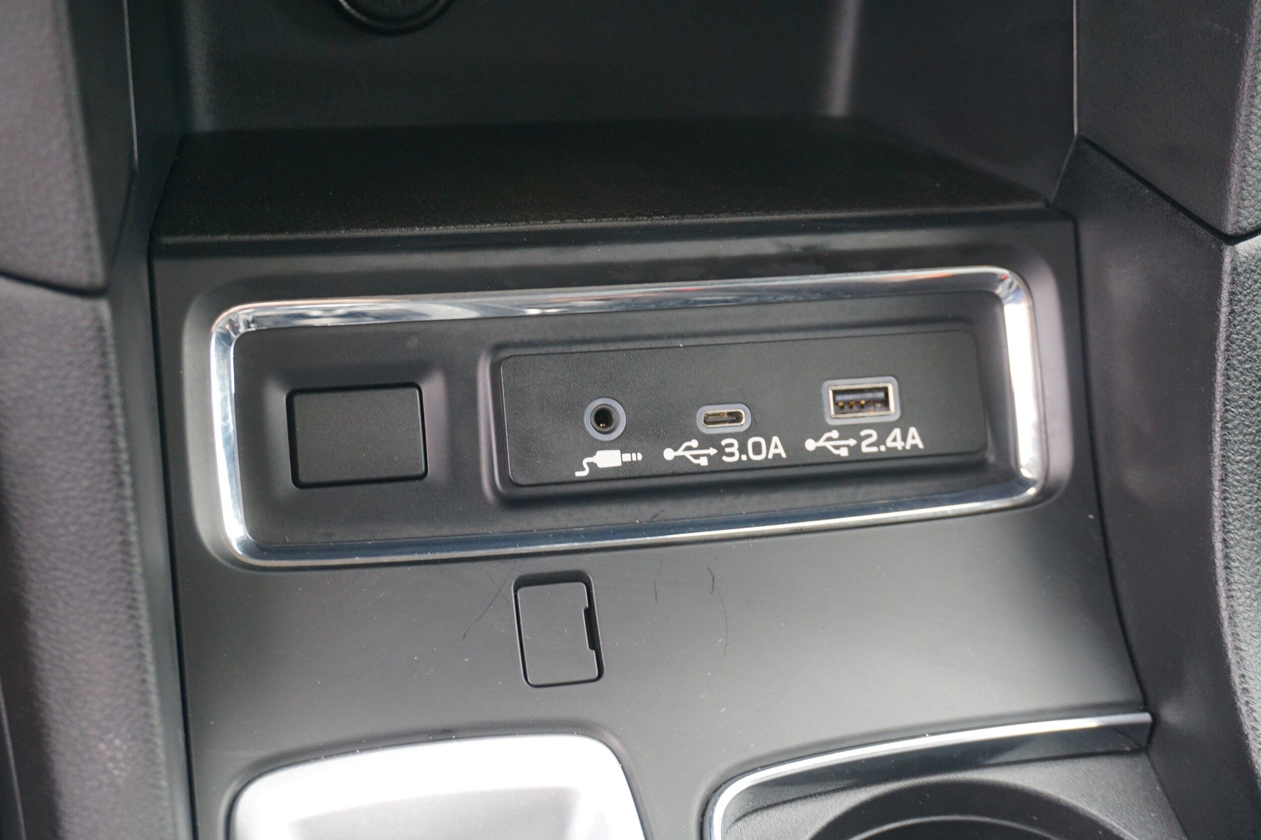 Used 2026 Subaru Ascent Premium AWD/4WD image 19