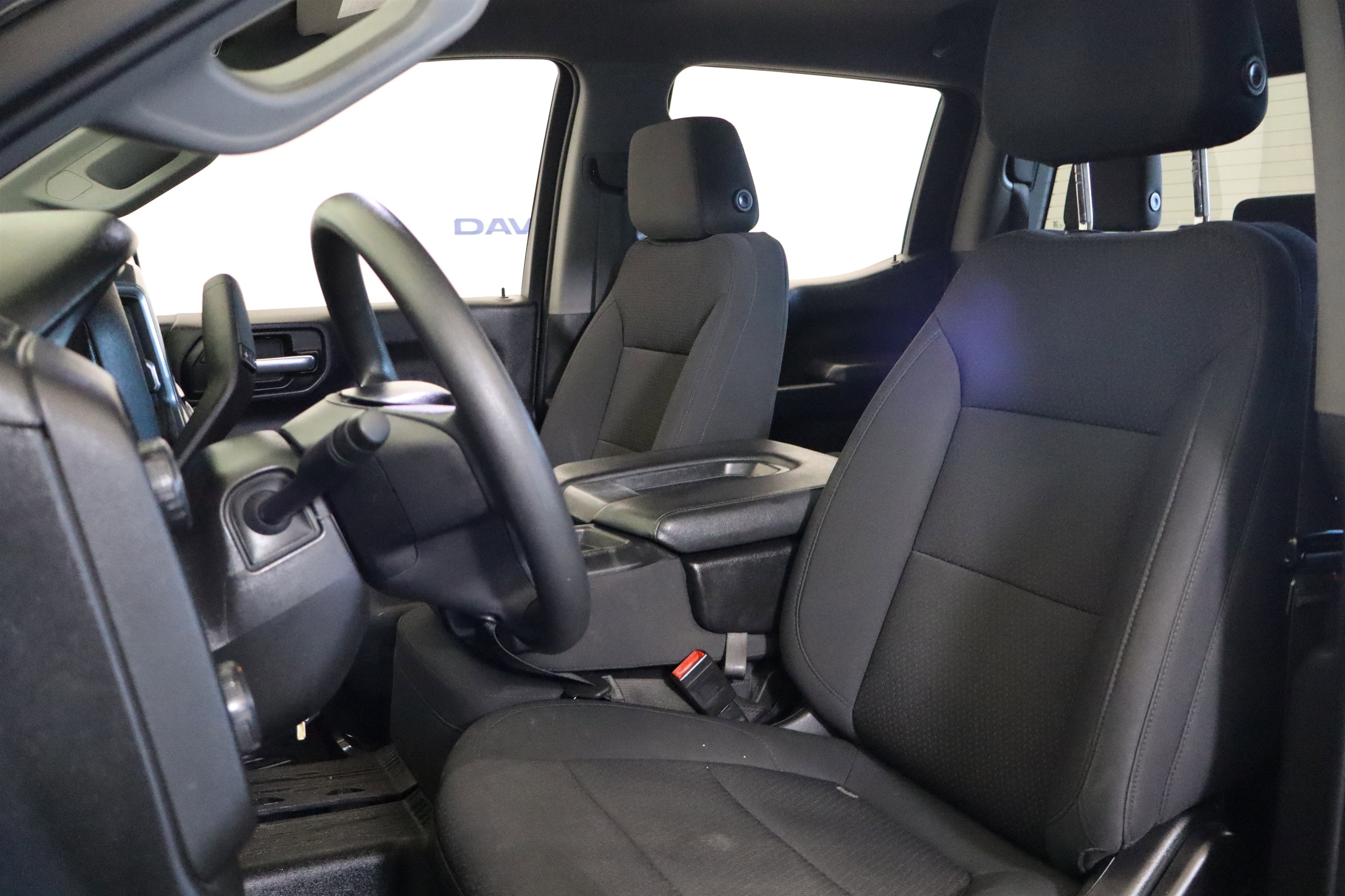 Used 2021 Chevrolet Silverado 1500 Custom image 23