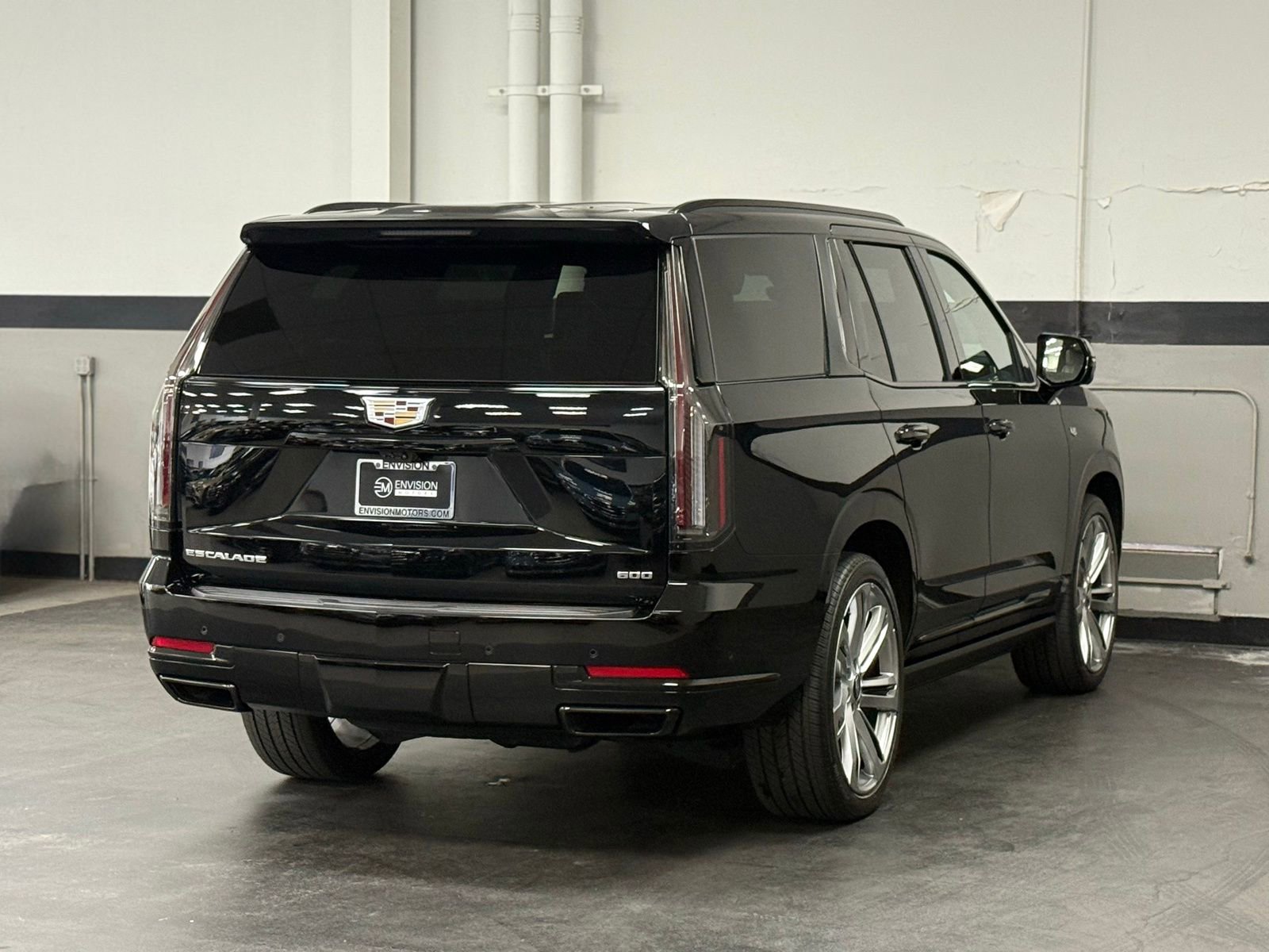 Used 2025 Cadillac Escalade Sport Platinum AWD/4WD image 12