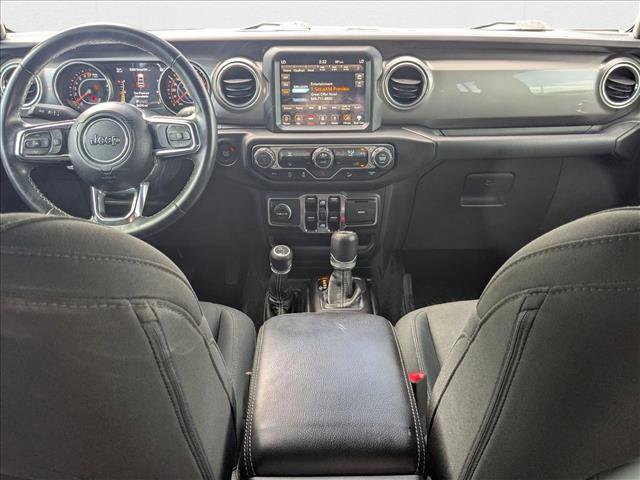 Used 2018 Jeep Wrangler Unlimited Sahara image 18