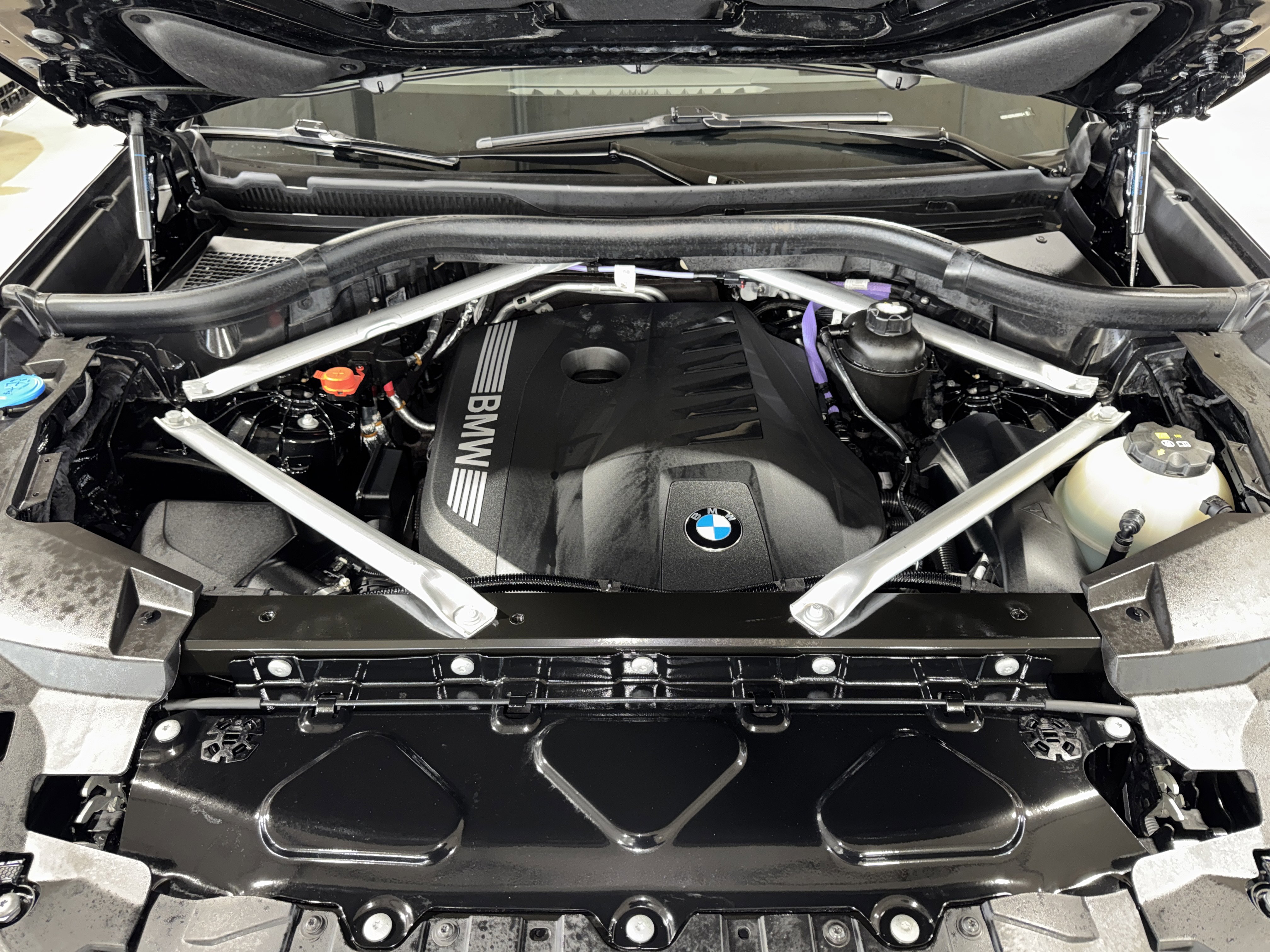 Certified 2024 BMW X5 xDrive40i w/ Premium Package image 35