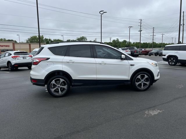 Used 2018 Ford Escape SEL FWD image 4