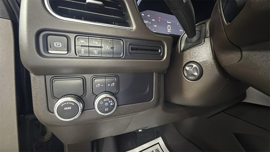 Certified 2024 GMC Yukon SLT w/ SLT Premium Package image 19