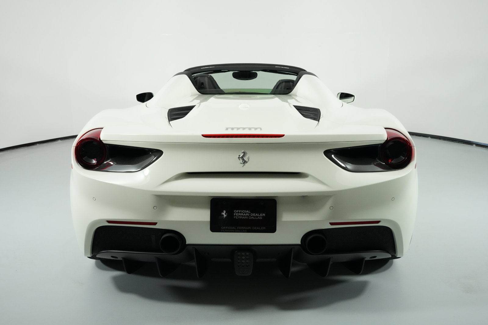 Used 2019 Ferrari 488 Spider RWD image 24