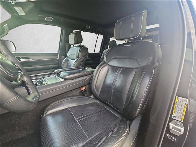 Used 2024 Jeep Grand Wagoneer L Series II w/ Quick Order Packagew 28T AWD/4WD image 15
