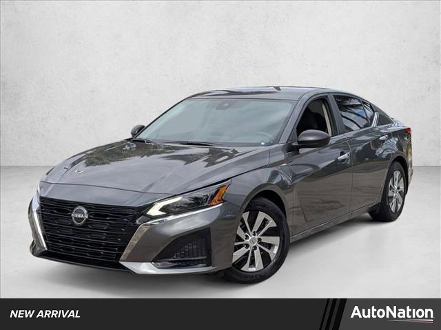 Certified 2025 Nissan Altima 2.5 S image 1