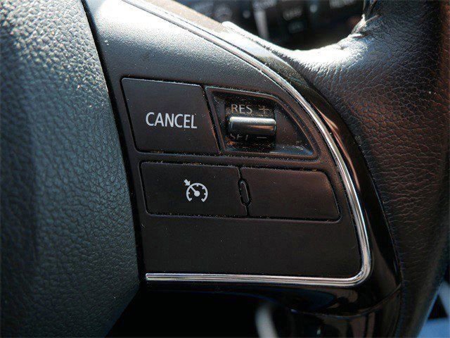 Used 2018 Mitsubishi Outlander SE image 24