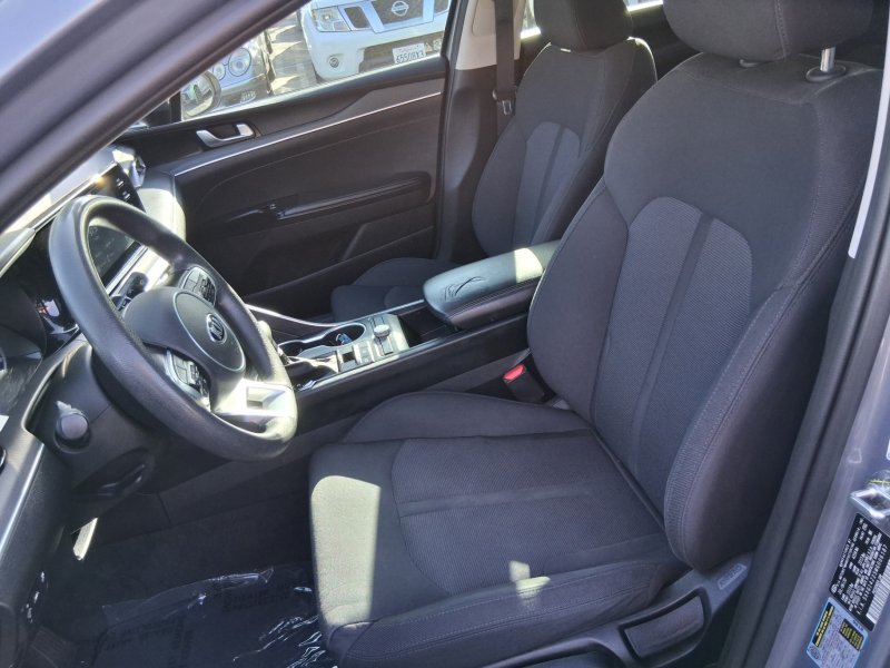 Used 2021 Kia K5 LXS FWD image 11