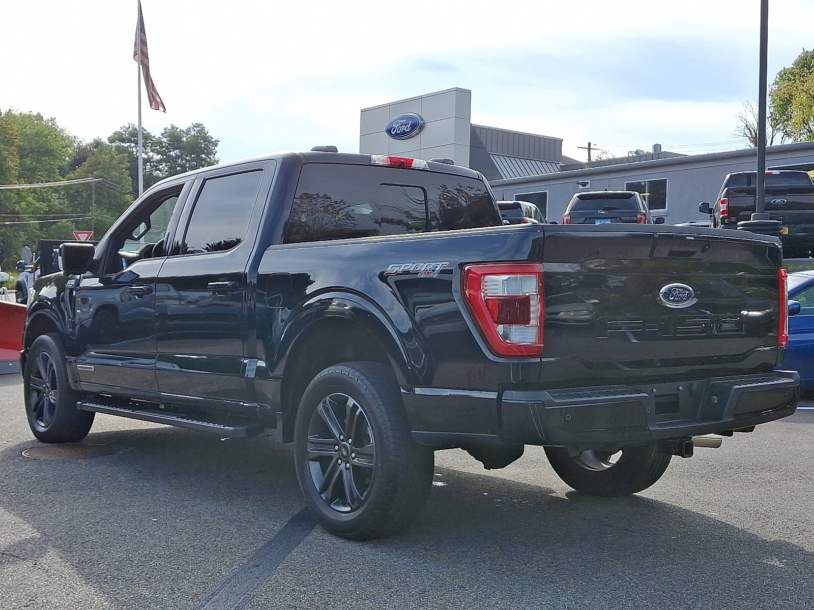 Certified 2022 Ford F150 Lariat image 7