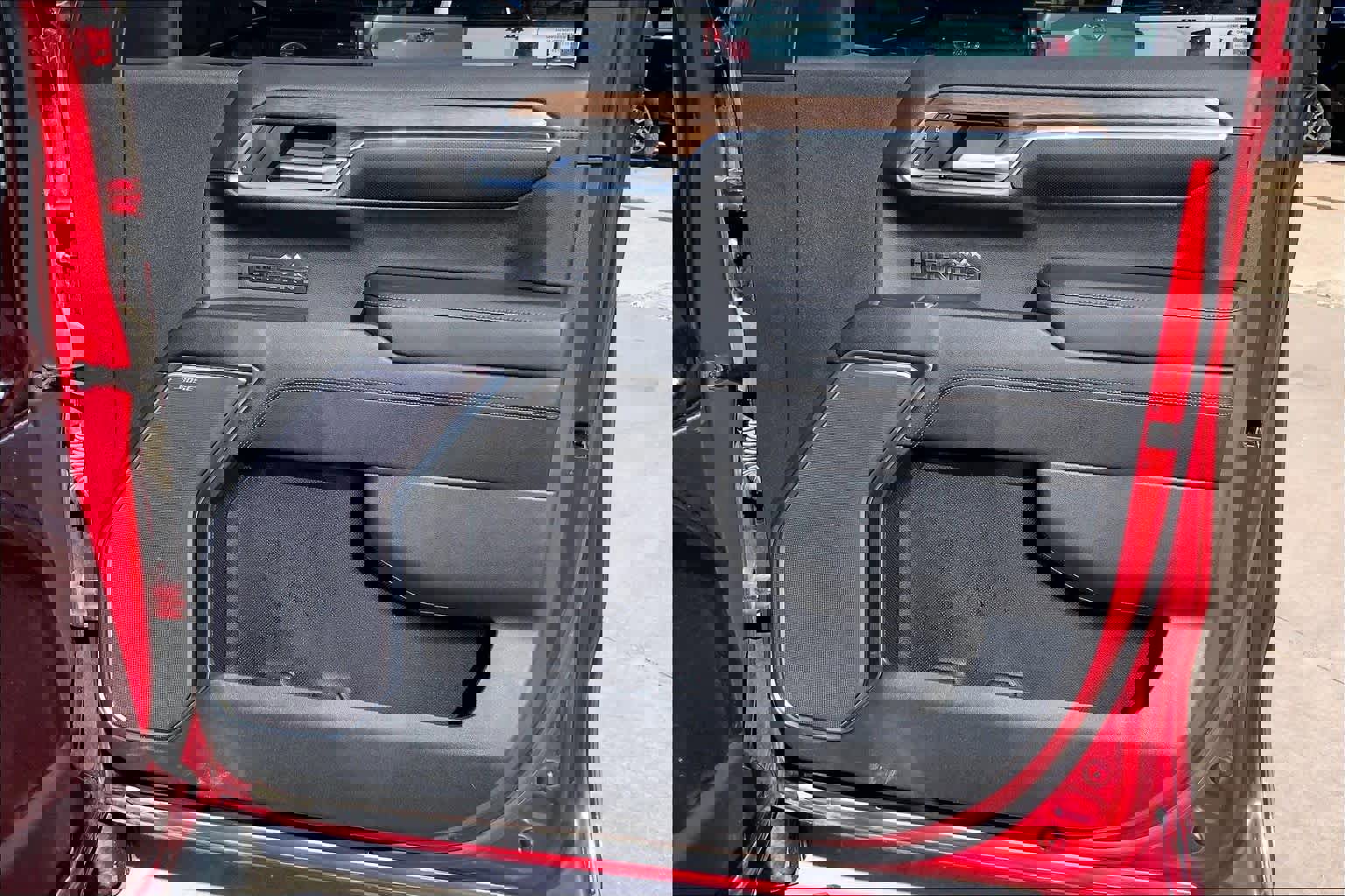 Certified 2023 Chevrolet Silverado 1500 High Country w/ High Country Premium Package image 21