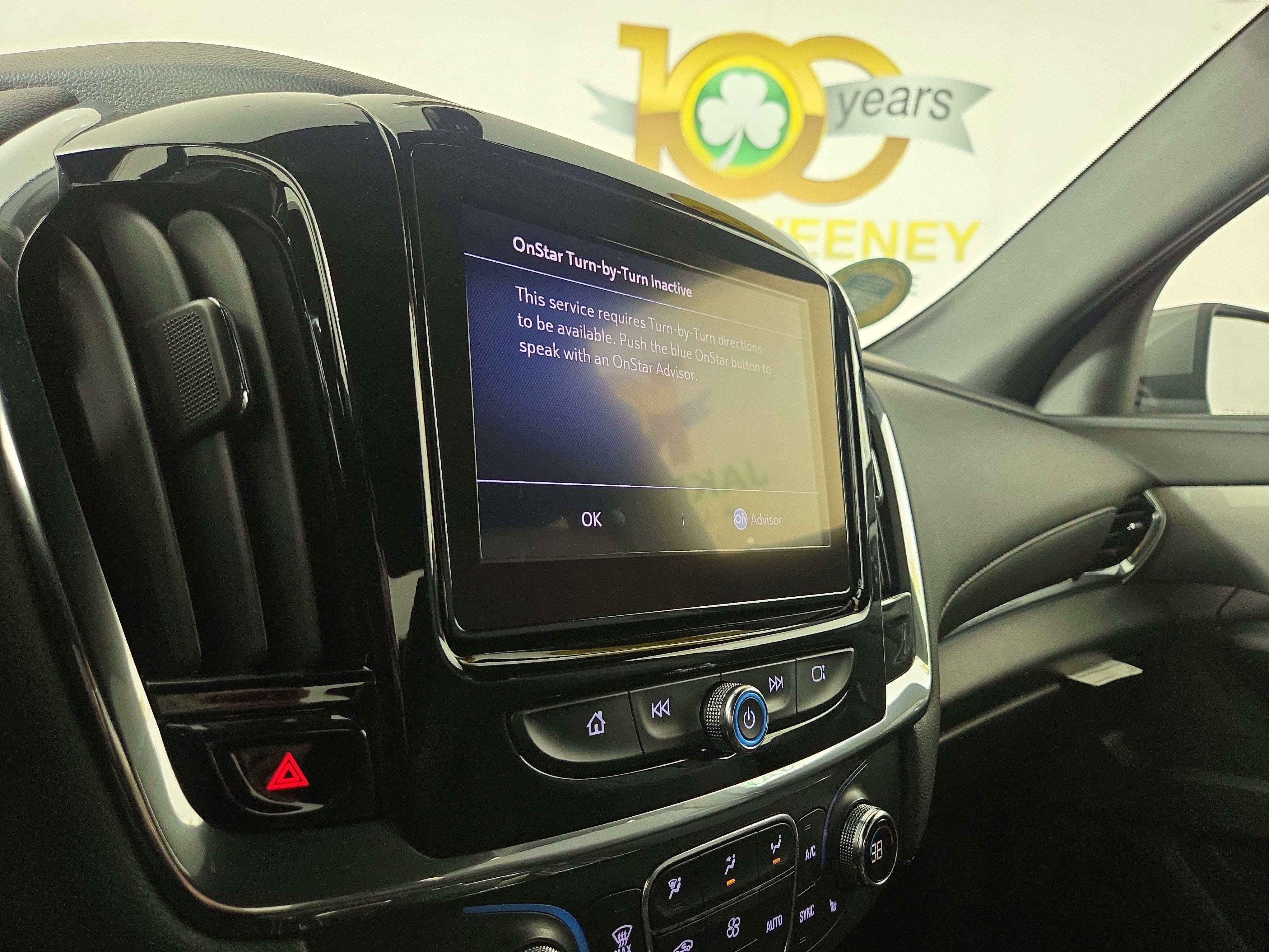 Certified 2023 Chevrolet Traverse LT w/ Rear Camera Mirror Package image 21