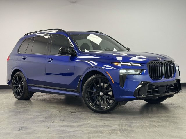 Used 2023 BMW X7 M60i w/ Executive Package AWD/4WD image 5
