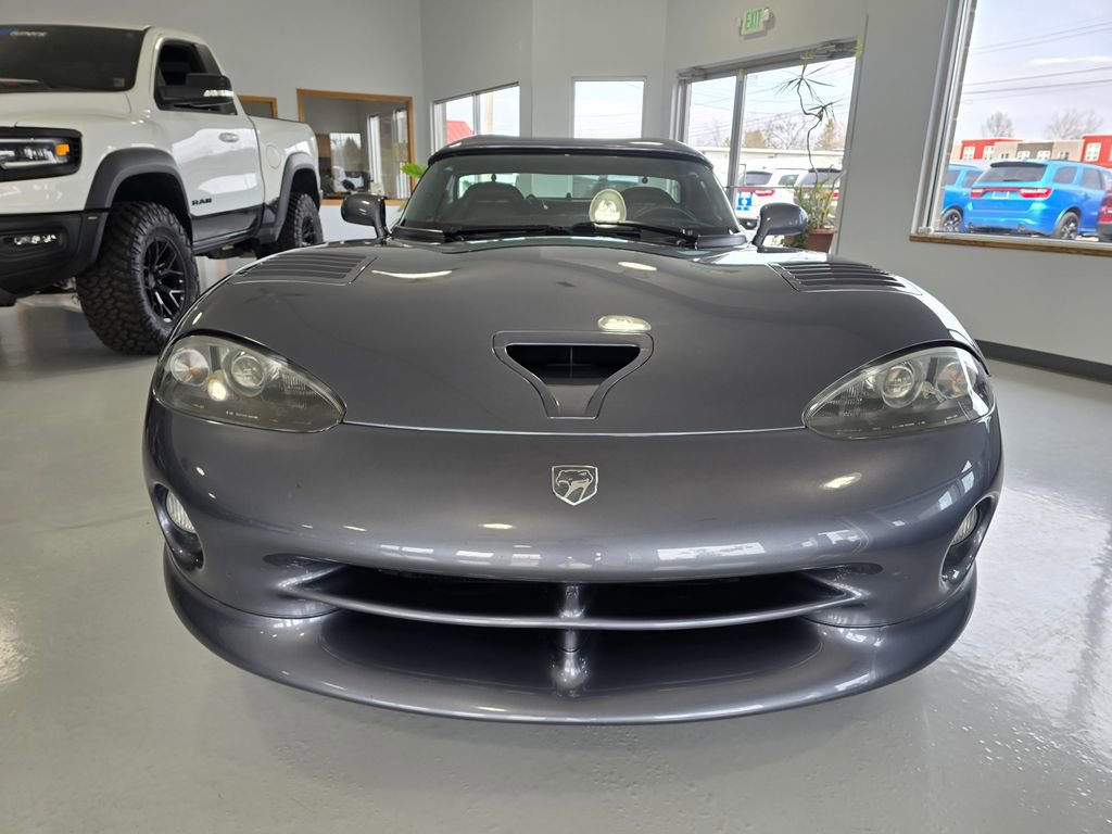 Used 2000 Dodge Viper RT/10 image 2