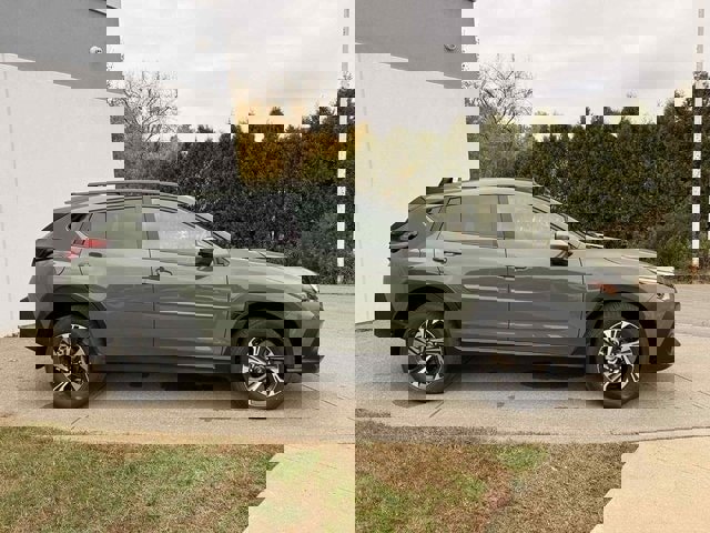 New 2026 Subaru Crosstrek 2.0i Premium image 2