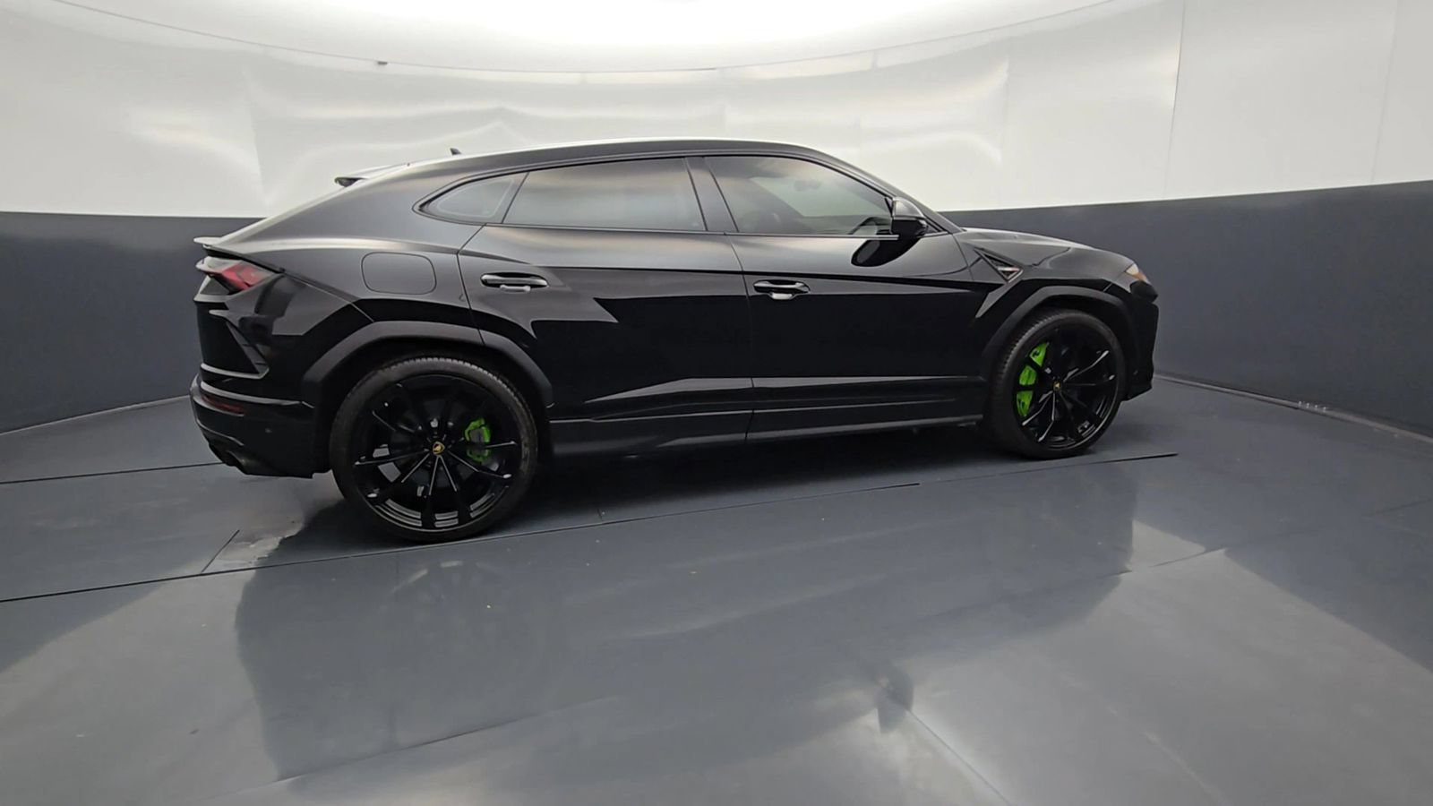 Used 2022 Lamborghini Urus AWD/4WD image 64
