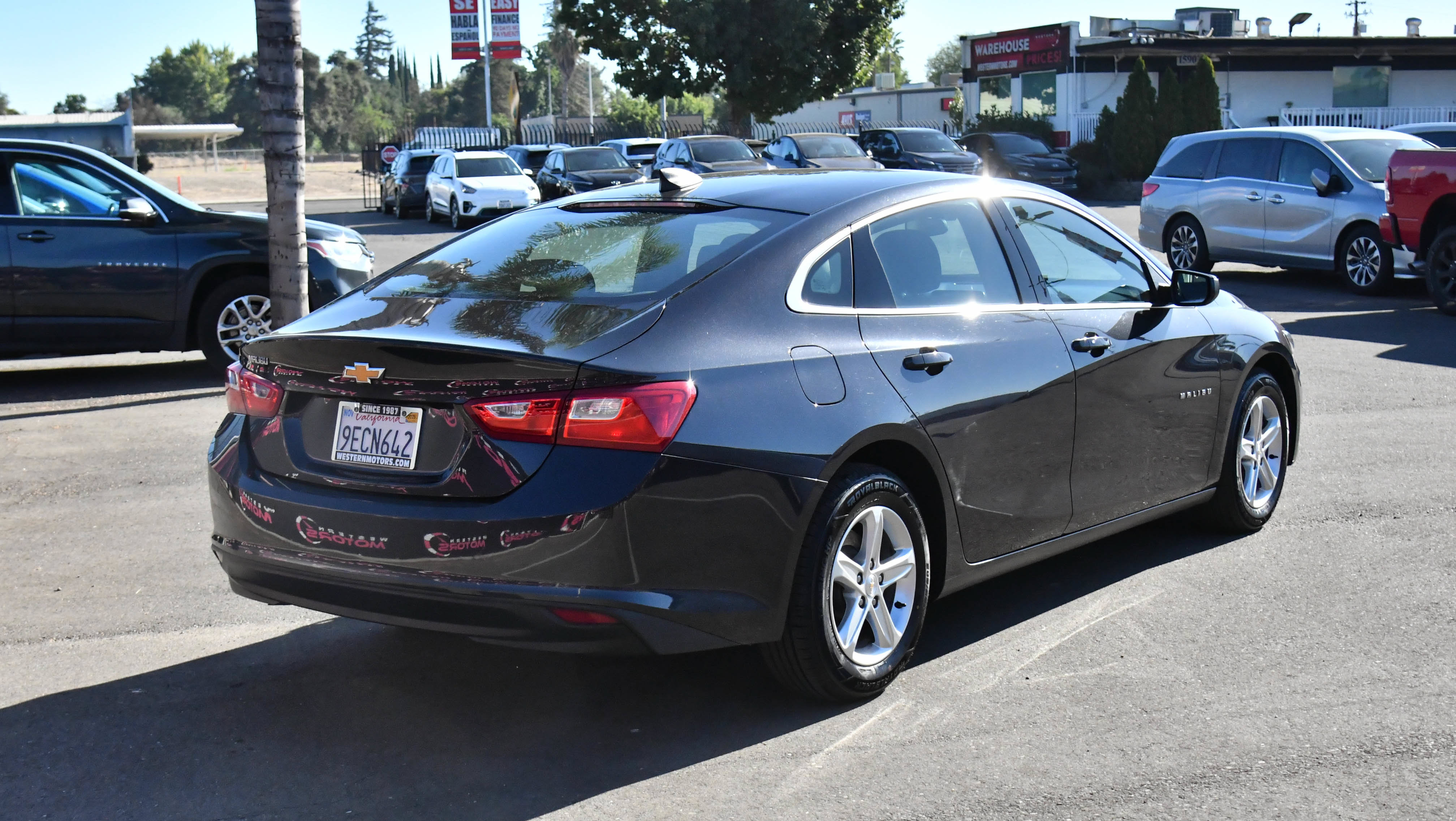 Used 2022 Chevrolet Malibu LS FWD image 8