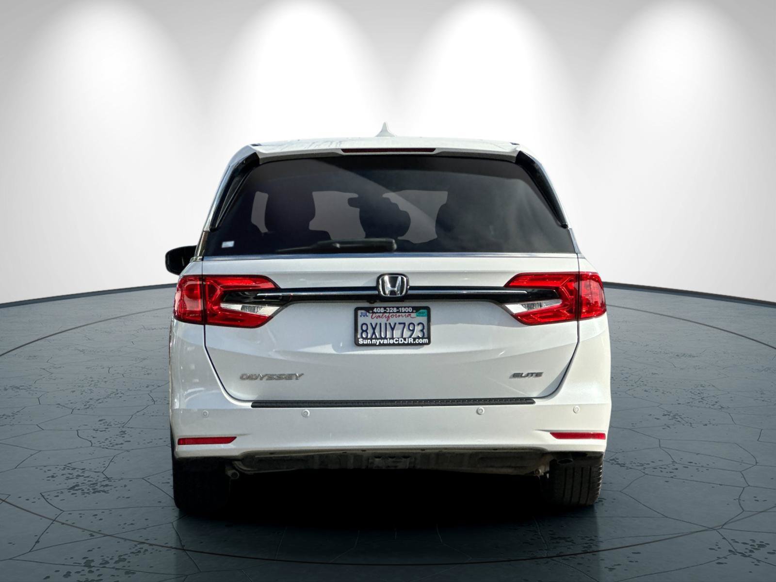 Used 2022 Honda Odyssey Elite image 5