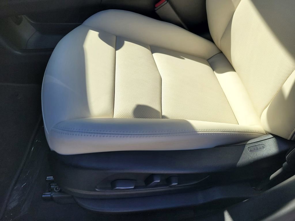 New 2025 Cadillac XT5 Sportv w/ Technology Package image 13