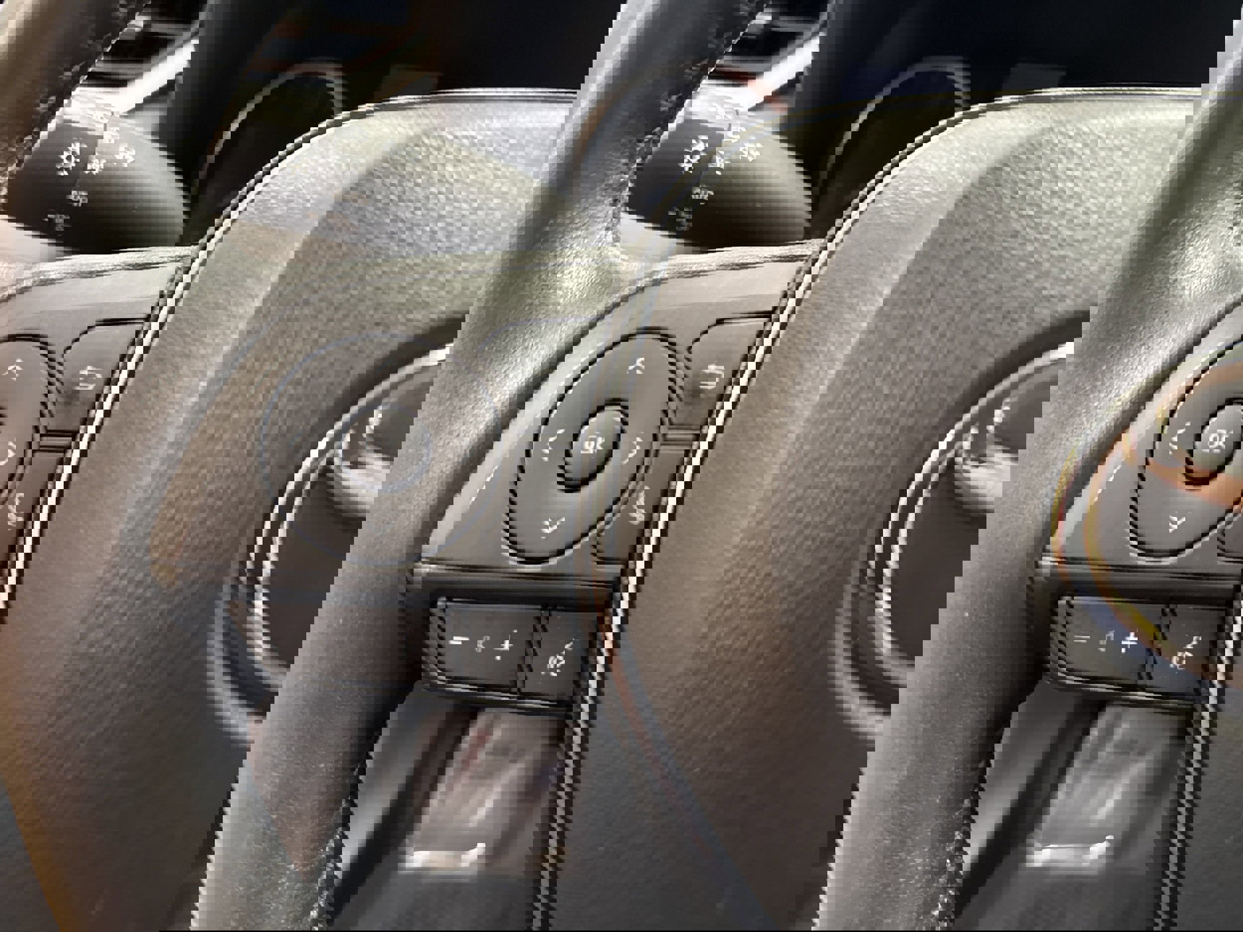 Used 2022 Toyota RAV4 XLE w/ XLE Grade Weather Package image 31