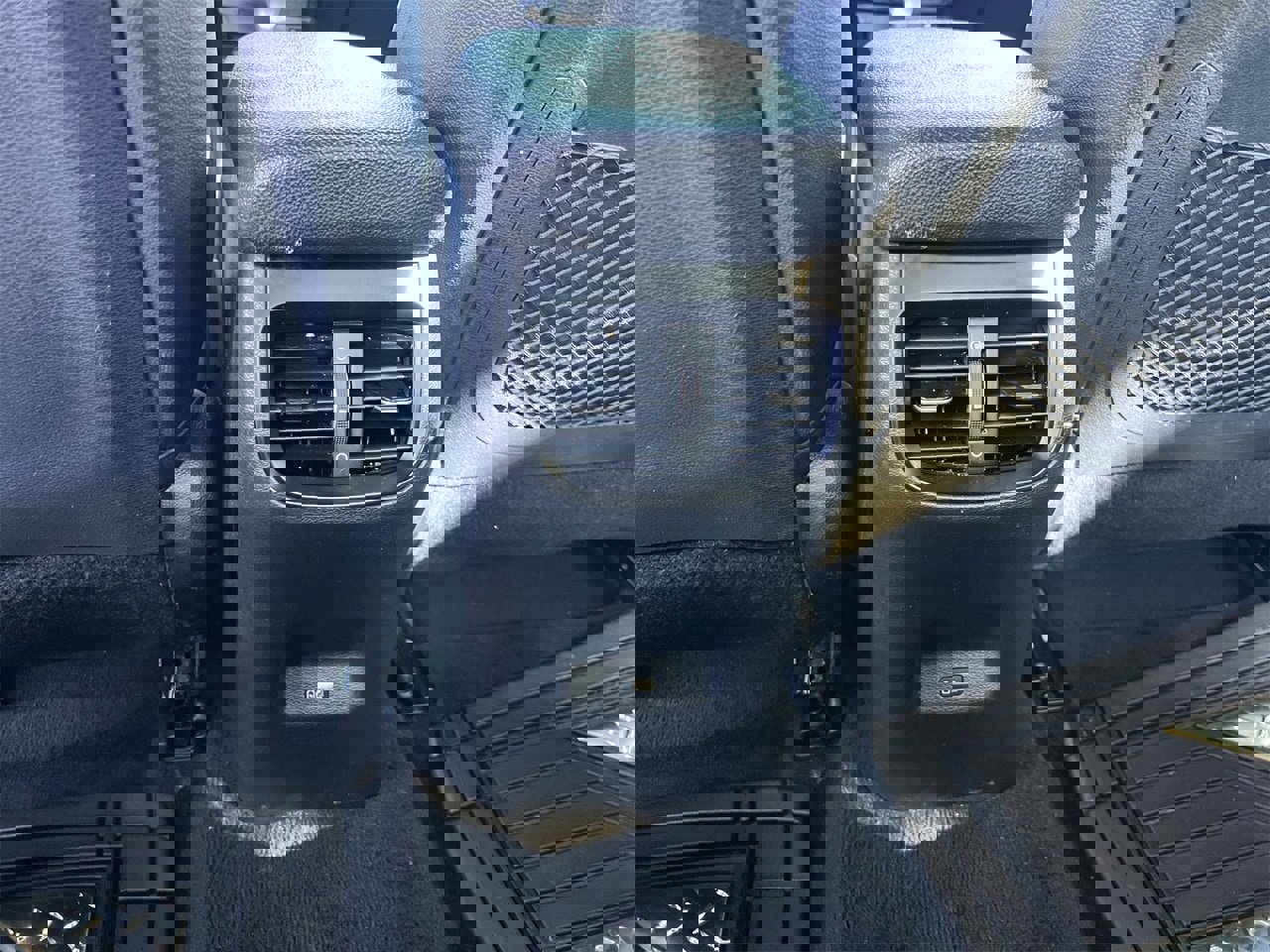 Used 2023 Kia Forte GT-Line w/ GT-Line Premium Package image 28