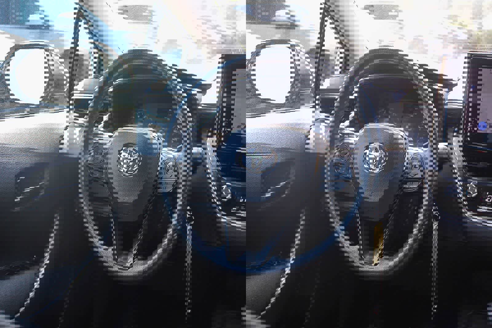 Used 2024 Toyota Corolla LE image 22