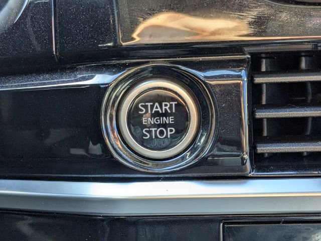 Used 2022 Nissan Pathfinder SL w/ SL Premium Package image 28