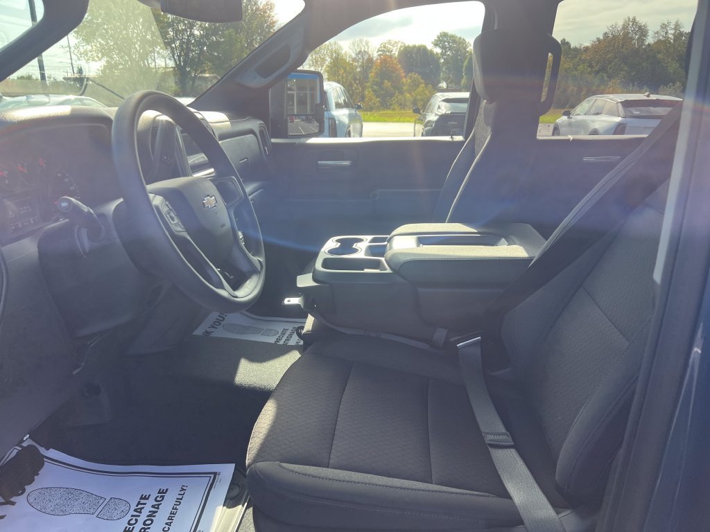 New 2026 Chevrolet Silverado 2500 Custom w/ Custom Value Package AWD/4WD image 12