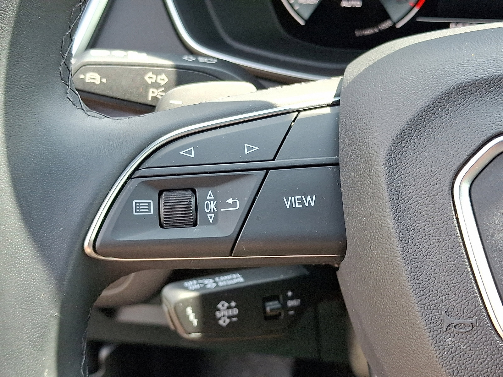 Certified 2024 Audi Q5 2.0T Premium Plus image 23