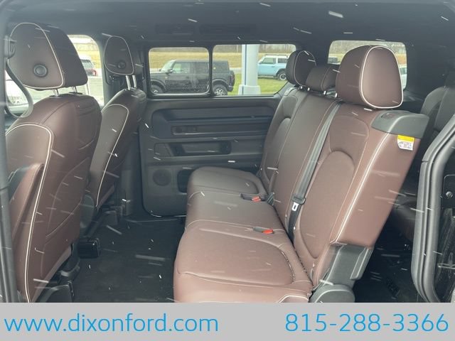 Used 2025 Volkswagen ID. Buzz Pro S RWD image 22