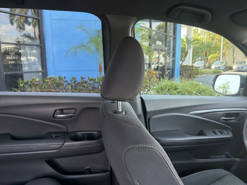 Used 2019 Honda Passport Sport image 16