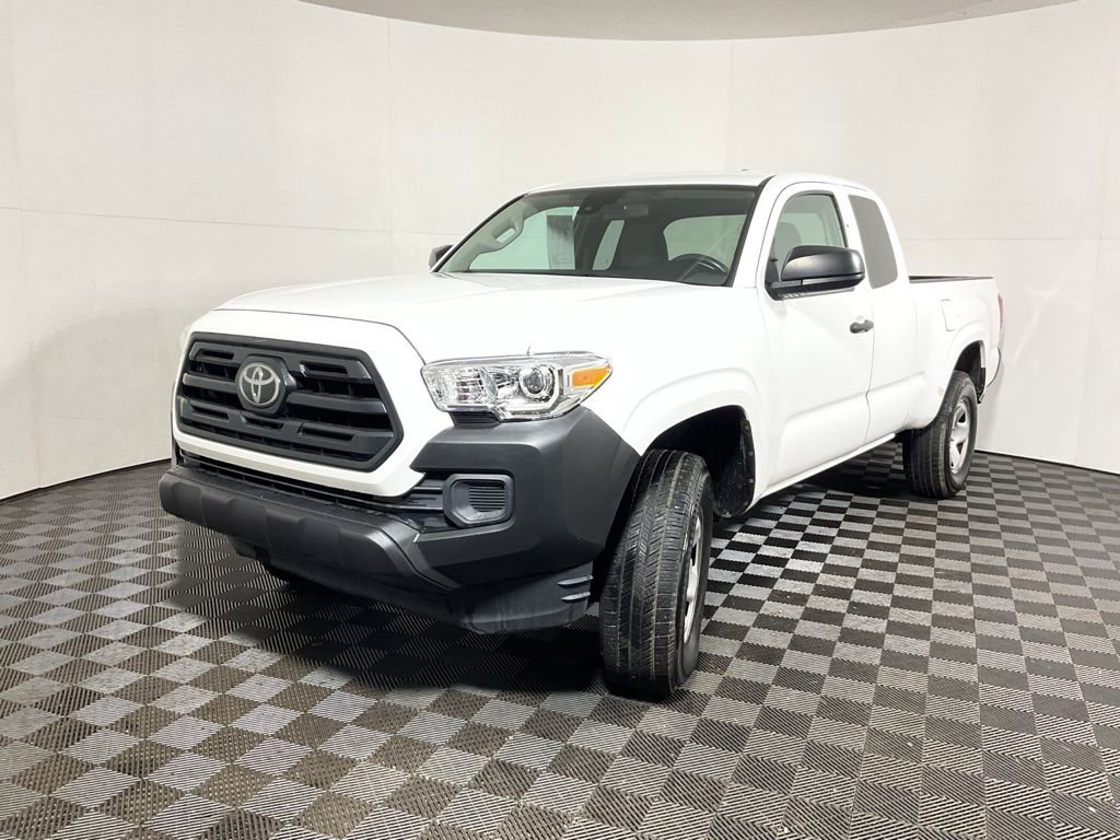 Used 2019 Toyota Tacoma SR image 7