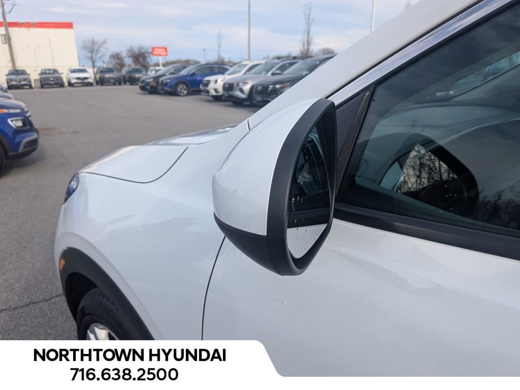 Used 2024 Buick Encore GX Preferred FWD image 36