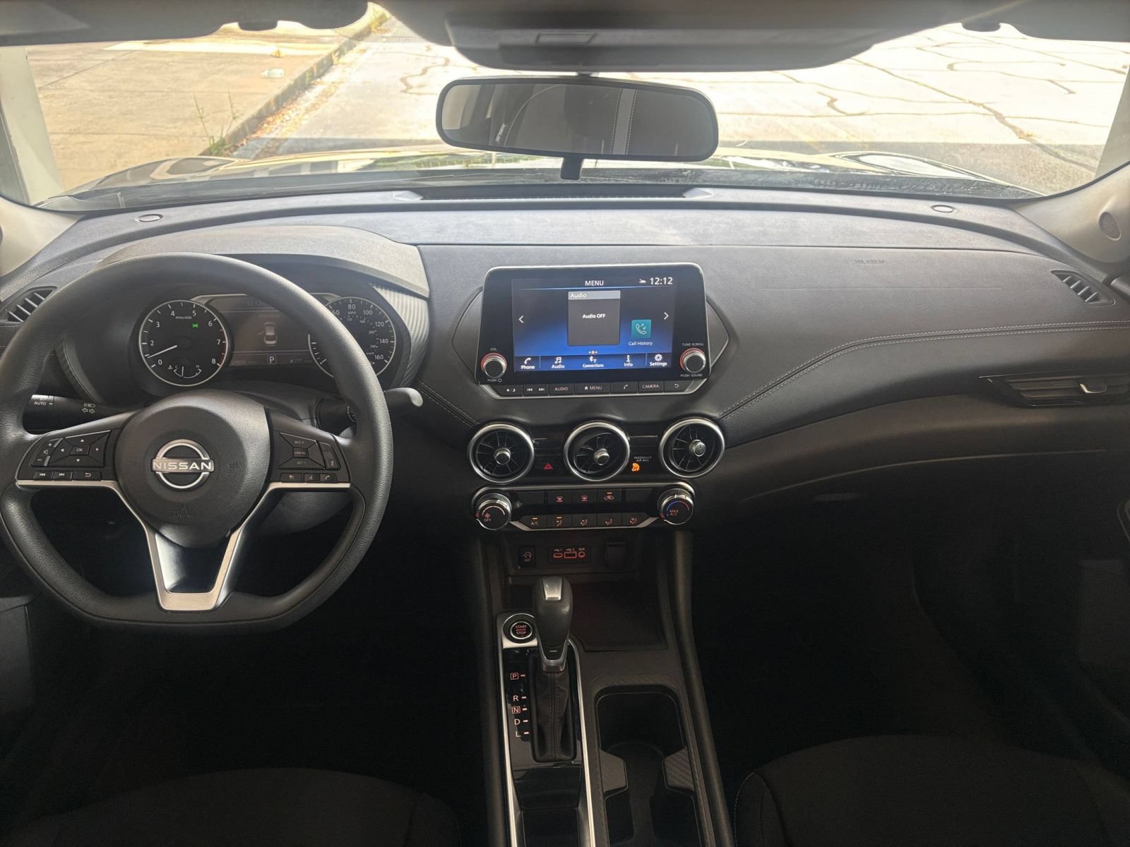 Used 2025 Nissan Sentra SV FWD image 31