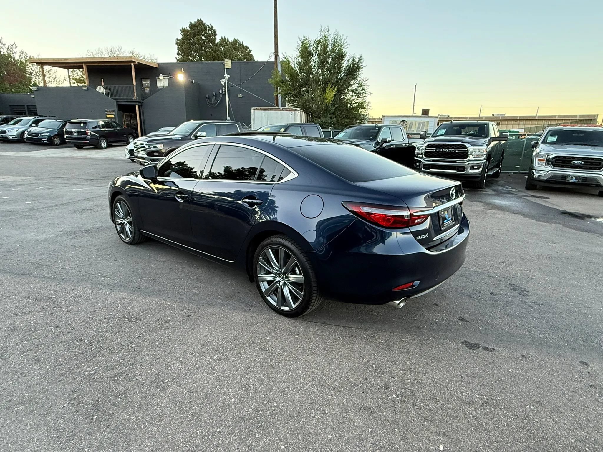 Used 2021 MAZDA MAZDA6 Touring FWD image 3